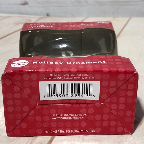 Hallmark 2016 Thomas Kinkade Christmas Ornament Holiday Painter Of Light - Picture 5 of 7